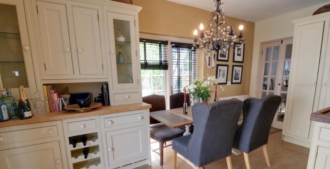 Villa Cosy, Dog Friendly House On The Fringe Of The Brecon Beacons Tredegar Exterior foto